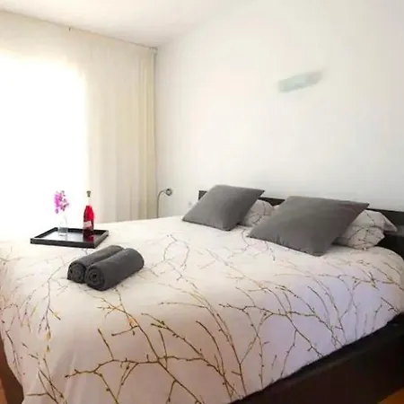 Arenal Park Apartment